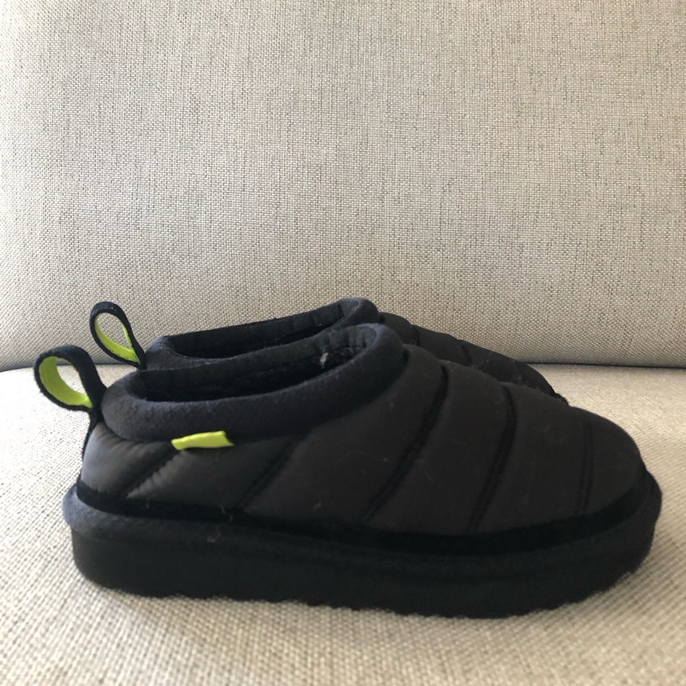 Ugh Tasman kids slippers
